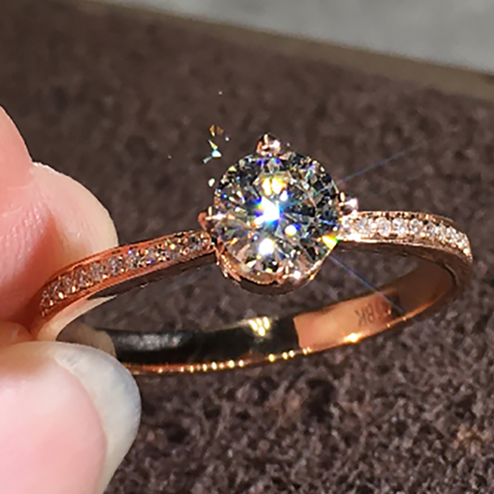 Moissanite Engagement Ring 1 Carat - Niestandardowy pierścionek zaręczynowy z różowego złota