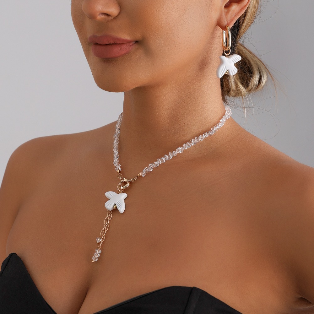 Biały Naszyjnik z Perłami w Ks – Layered Pendant Necklace Aesthetic recenzja i cena